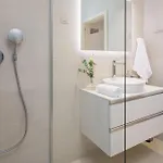 Beautiful Apartment In Betina With Wifi *