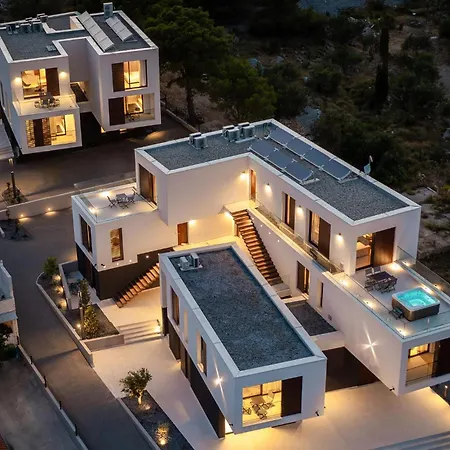 2 Bedroom Lovely In Betina (Sibenik-Knin)